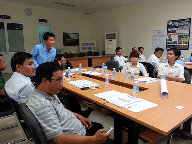 Kỹ năng bán hàng & chăm sóc Khách Hàng chuyên nghiệp - ISUZU (25 & 26.09.2014)